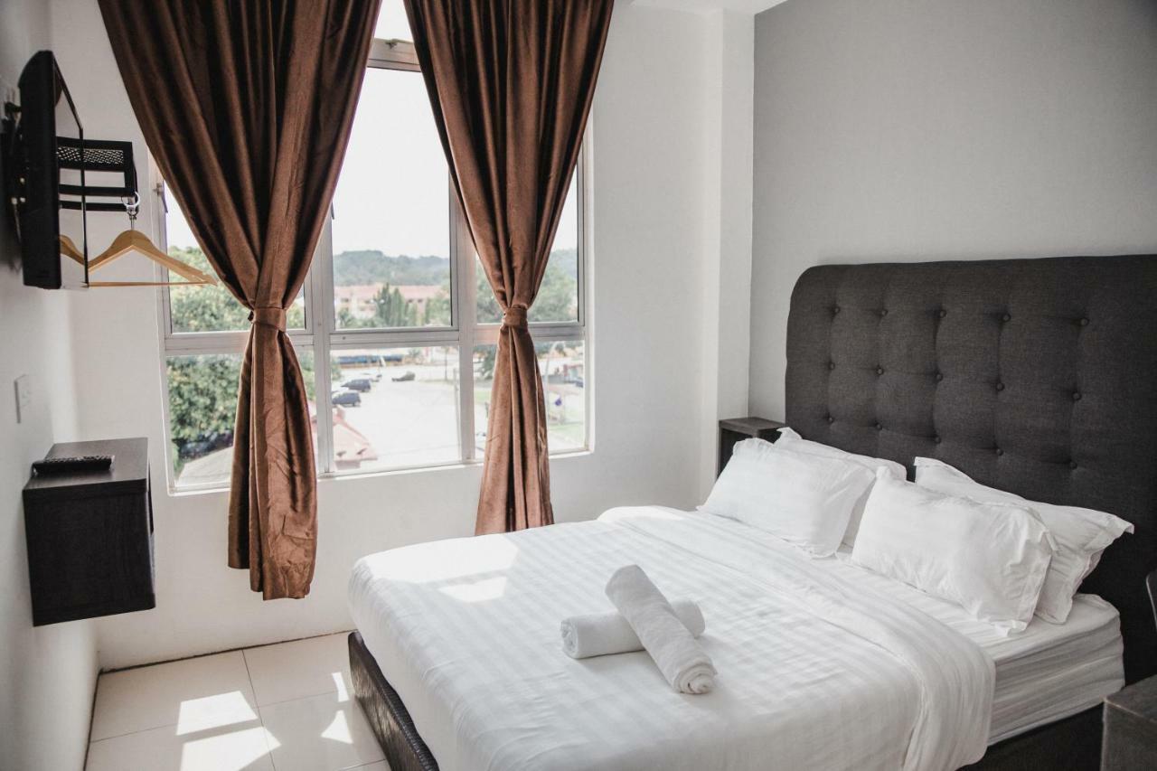 Phoenix Hotel Gua Musang Eksteriør bilde